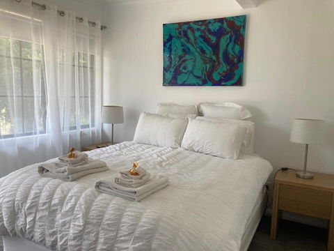 Rosewhite House - Accommodation Melbourne 1