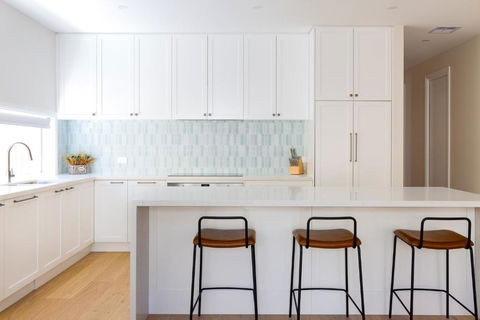 Rosewood Retreat New Luxury Home - Accommodation Melbourne 2