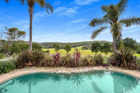 Roxy - A Secluded Luxury Estate Near Berry, Where Serenity Meets Family Comfort - Accommodation Melbourne 0