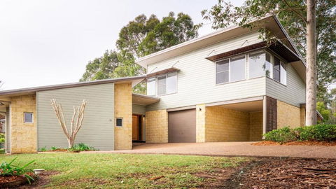 RUST - Accommodation Melbourne 2