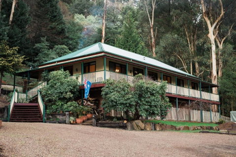 Rustic Refuge Guesthouse - Accommodation Melbourne 1