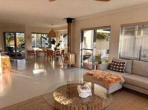 Salt - Accommodation Melbourne 0