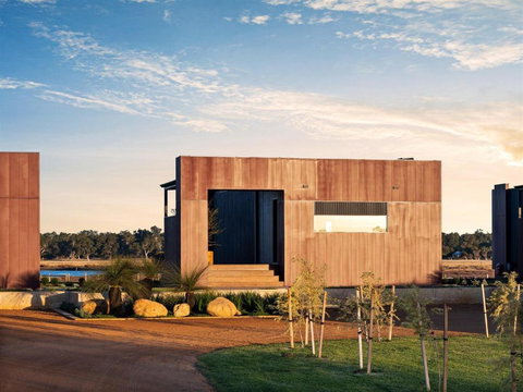 Samphire Chalet Peppermint - Accommodation Melbourne 0