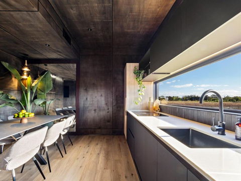 Samphire Chalet Tuart - Accommodation Melbourne 2