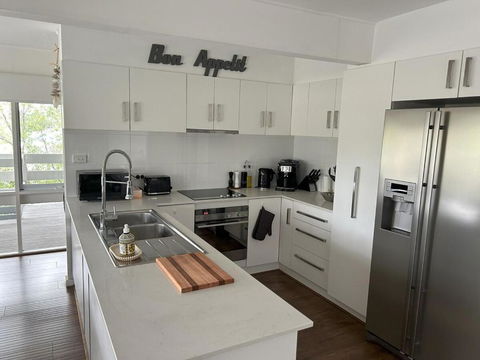 Sanctuary On Toagara With Spa And Heated Pool - Accommodation Melbourne 1