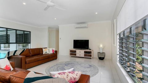 Sandcastles - Palm Cove - Accommodation Melbourne 3