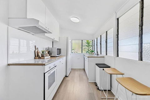 Sandown Beachside Cottage - Melbourne 4u 2