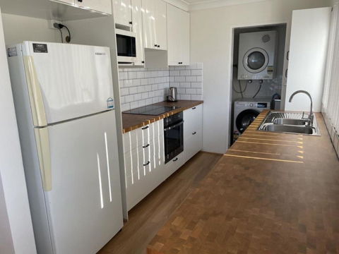 Sandpebbles 1 Pebbly Beach - Accommodation Melbourne 1