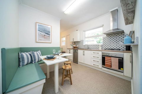 Surfs Up At Somerton Park - Accommodation Melbourne 1