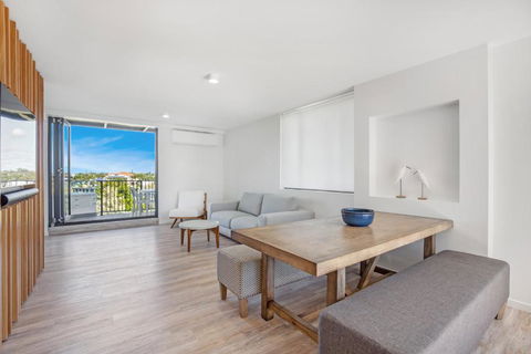TARA5- UNWIND IN LUXURY - Accommodation Melbourne 0