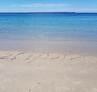 Beachside Husky - Waterfront - Accommodation Melbourne