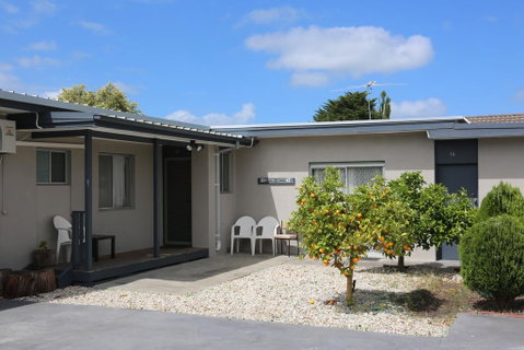 Beaconsfield Lodge Motel - Accommodation Melbourne 2