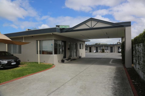 Beaconsfield Lodge Motel - Accommodation Melbourne 1