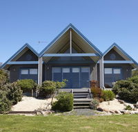 Bear Gully Coastal Cottages - Melbourne 4u