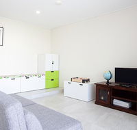 Beautiful Coastal Family-Sized Home - Accommodation Melbourne