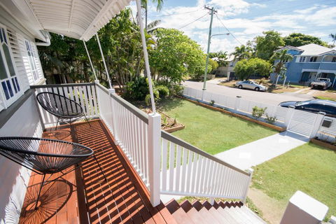 Beautiful Queenslander - Accommodation Melbourne 2