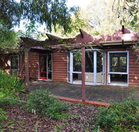 BEECHWOOD - SURF SIDE - Melbourne 4u