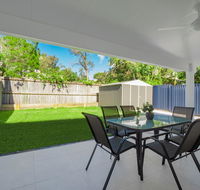 Beerburrum St 2/22 Dicky Beach - Accommodation Melbourne