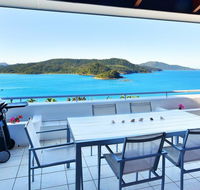 Bella Vista E9 - Ocean View Spacious 2 Bedroom with golf buggy - Accommodation Melbourne