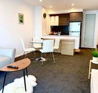 Best Located Brand New Apartment in Canberra CBD - Melbourne 4u