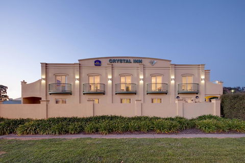 Best Western Crystal Inn - Accommodation Melbourne 0