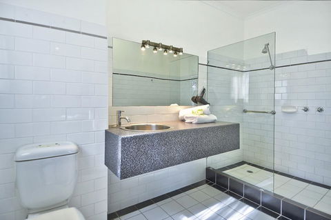 BEST WESTERN Geelong Motor Inn & Serviced Apartments - Accommodation Melbourne 1