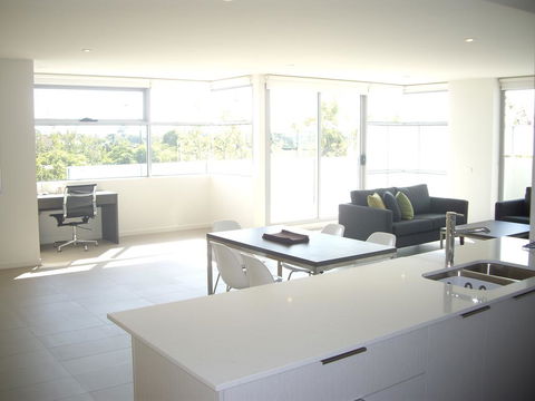 Best Western Plus The Tudor Box Hill - Accommodation Melbourne 1