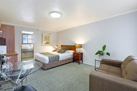 Best Western Tudor Motor Inn - Accommodation Melbourne 3