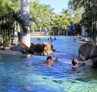 Big4 Aussie Outback Oasis Holiday Park - Melbourne 4u