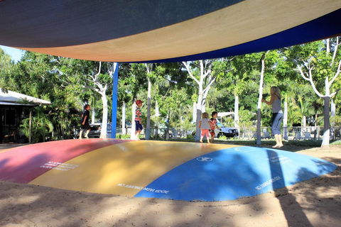 Big4 Aussie Outback Oasis Holiday Park - Melbourne 4u 1