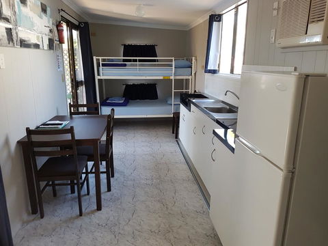 BIG4 Cane Village Holiday Park - Accommodation Melbourne 2