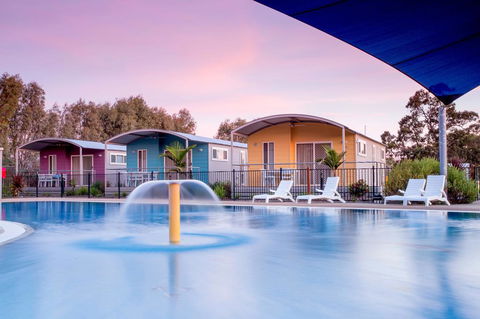 BIG4 Deniliquin Holiday Park - Accommodation Melbourne 2