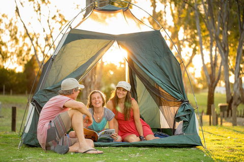 BIG4 Deniliquin Holiday Park - Accommodation Melbourne 1
