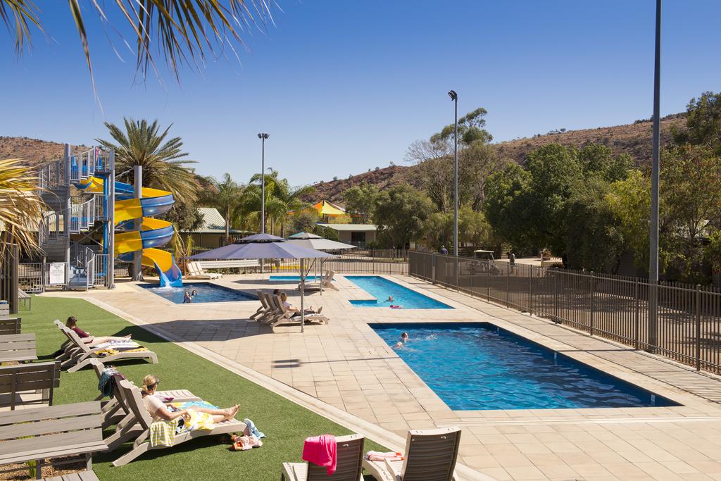Ross NT Accommodation Melbourne