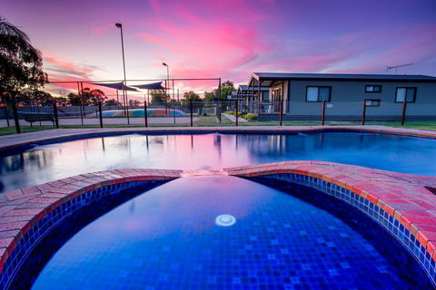 BIG4 NRMA Yarrawonga Mulwala Holiday Park - Accommodation Melbourne 1