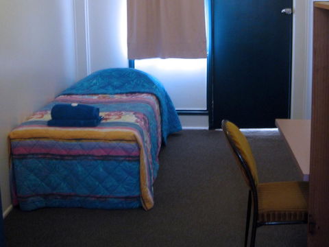 Billabong Hotel - Melbourne 4u 3