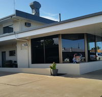 Biloela Centre Motel  Steakhouse Restaurant - Melbourne 4u