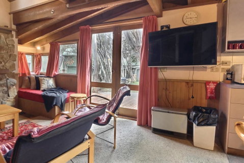 Bindi - Alpine Getaways's Chalet At Tower Rd - Accommodation Melbourne 1