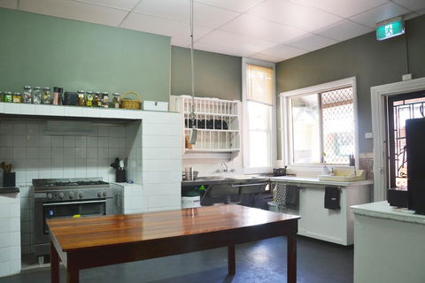 Black Diamond Lodge - Melbourne 4u 1