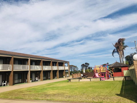 Black Swan Motor Inn - Melbourne 4u 0