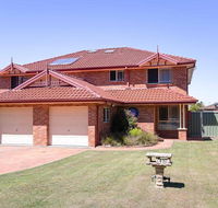 Blue Bay 83a Rocky Point Road - Foxtel  air conditioning downstairs - Accommodation Melbourne