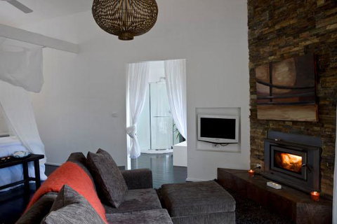 Blue Cliffs Retreat - Accommodation Melbourne 1