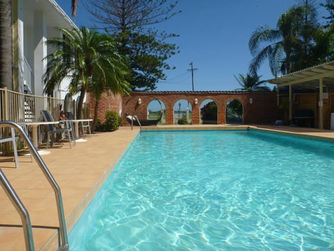 Blue Pacific Swansea - Accommodation Melbourne 0