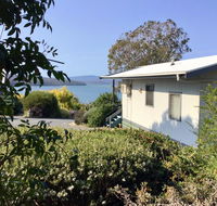 Blue Waters Holiday Cottages - Accommodation Melbourne