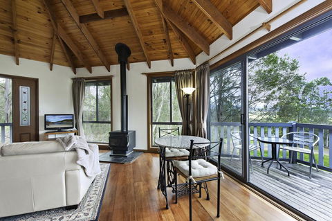 Bluegums Cabins - Accommodation Melbourne 2