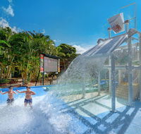 BlueSkyAptsTurtle Beach Resort Ground Floor near Water Park  Pools - Accommodation Melbourne