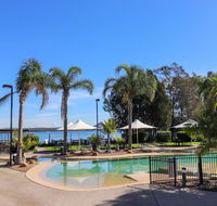 Bluewater Executive Villa in Raffertys Resort - Accommodation Melbourne