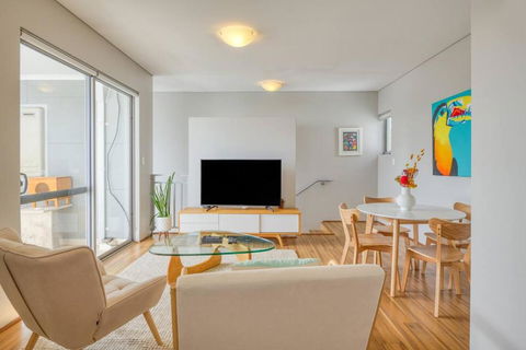 The Nordic Nook - A Relaxed Redcliffe Stay - Accommodation Melbourne 0