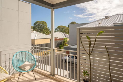 The Nordic Nook - A Relaxed Redcliffe Stay - Accommodation Melbourne 1