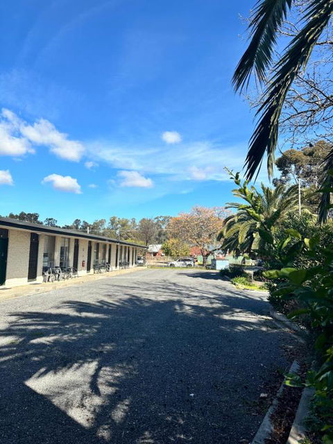 The Shamrock Hotel Balranald - Accommodation Melbourne 2